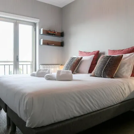 Apartamento Praia De Norte * ナザレ
